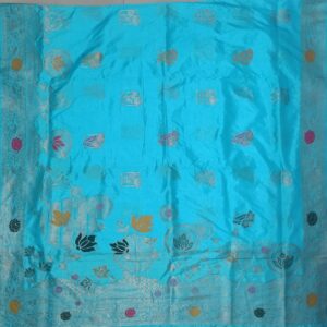 premium dola silk with lotus design in pallu