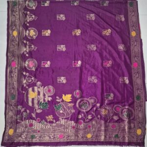 premium dola silk with lotus design in pallu